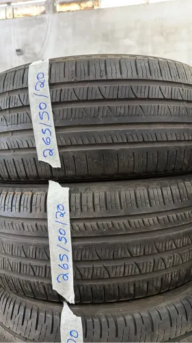 Pneus 265/50/20 Pirelli verde semi novo