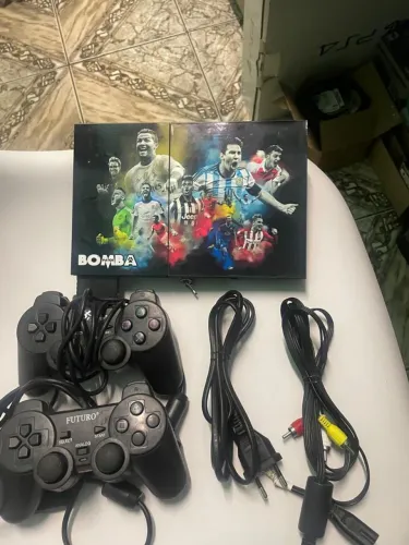 PS2 completo com 2 controle e cabos funcionando perfeitamente 