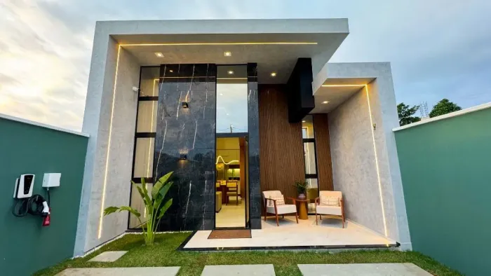 Casa com 3 quartos com 2 suítes à venda, 85 m² por R$ 350.000 - Aquiraz/CE