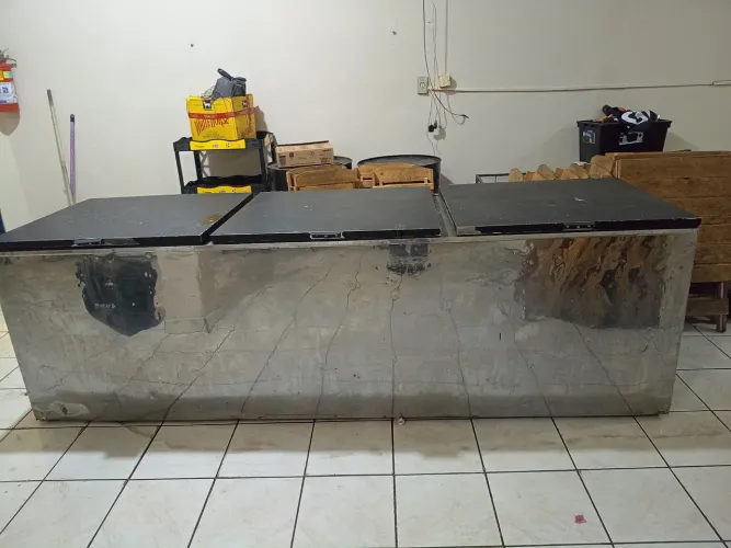 Freezer horizontal 3 portas