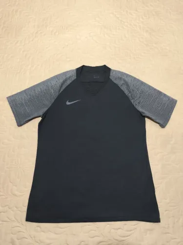 Camisa Nike vaporknit original 