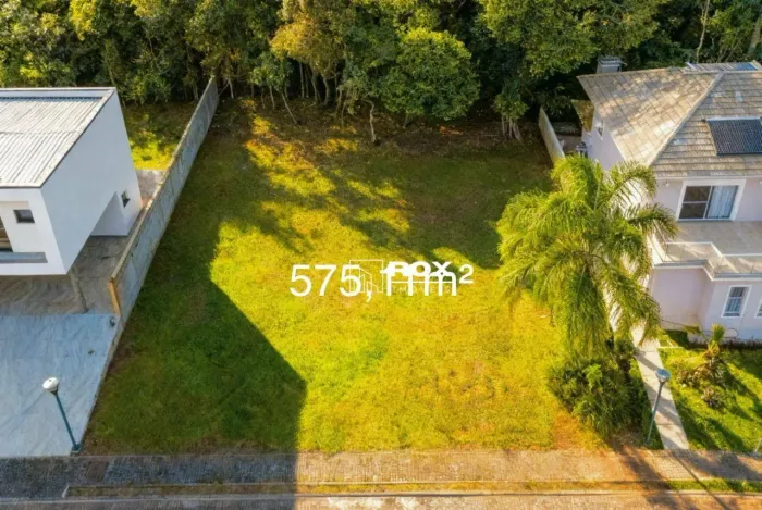 Terreno Plano à Venda em Condomínio Fechado de Alto Padrão Santa Felicidade | Curitiba/PR