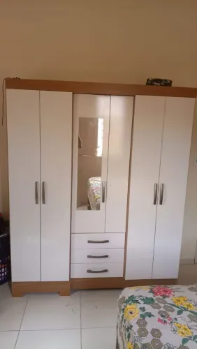 Vende-se
