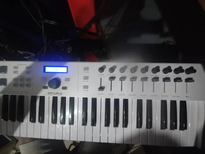 Teclado controlador Arturia MK3