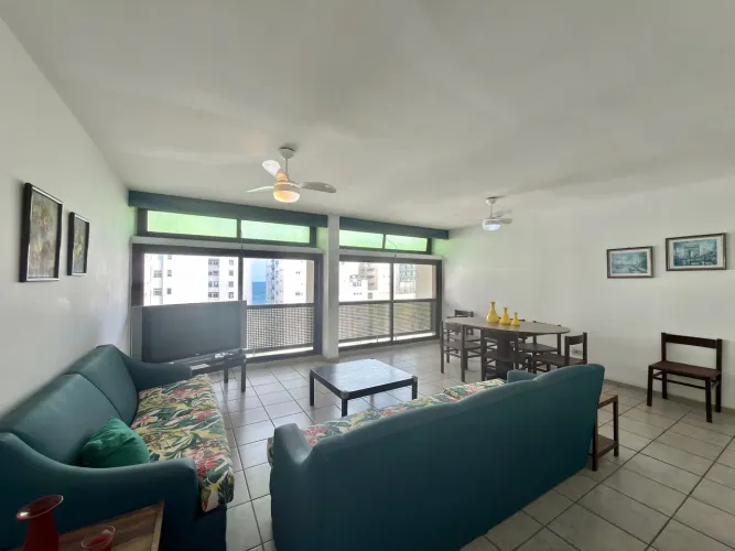 Apartamento para Locação Anual na Pitangueiras no Guarujá | QVista Inteligência Imobiliári