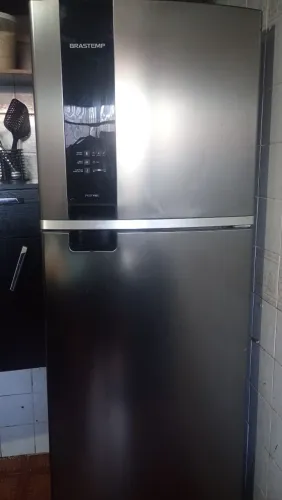 Geladeira inox e mesa semi nova