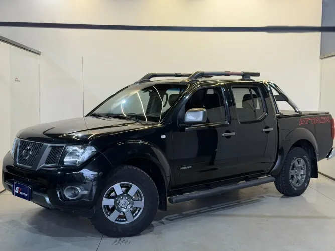 Nissan Frontier SV At.cd 4X4 2.5 TB Diesel Mec. 2014