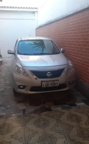 Nissan Versa SL 1.6 16V Flex Fuel 4P Mec. 2013