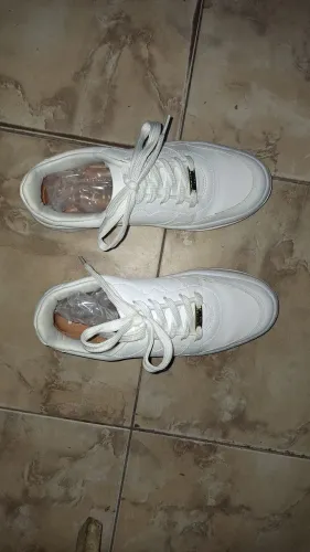 Sapato feminino branco tamanho 37 - Vizzano