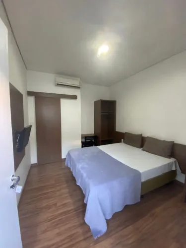 Alugo Apartamento Quarto e Banheiro  Mobiliado no Centro
