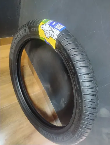 Pneu Michelin City Extra 100/90 -18 62s Traseiro Sem Câmara