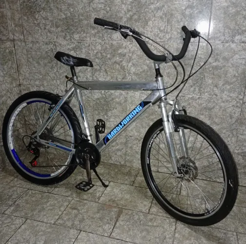 Bicicleta em Alumínio , Aro 26
