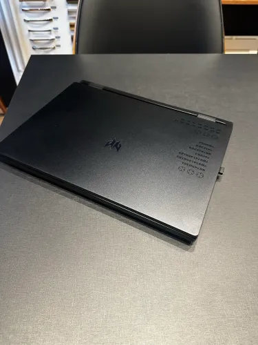 VENDO NOTEBOOK ACER PREDATOR PHN16-71 HELIOS NEO 16