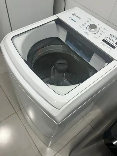 Máquina de lavar roupas 17Kg