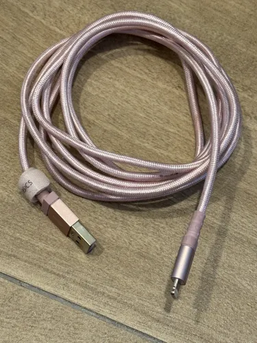 Cabo de carregamento Lightning para USB-A para IPhone Amazon Basics