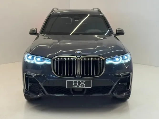 BMW X7 M50i Dark Shadow 4.4 V8 Bi-TB AUT 2021