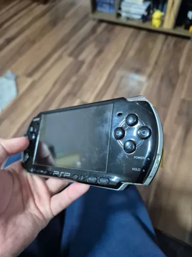 PSP 2000 Desbloqueado. .