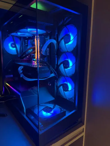 Pc gamer premium - RTX 3070 | RYZEN 5 5600X | Phanteks NV5