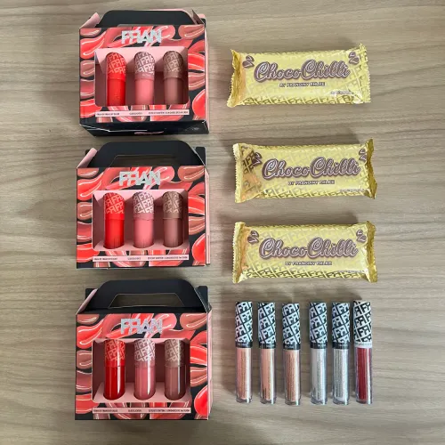 Lote de Produtos de Maquiagem Franciny Ehlke