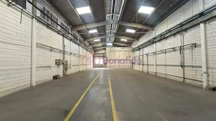 Galpão para LOCAÇÃO localizado no Bairro Área Industrial, em Várzea Paulista/SP.