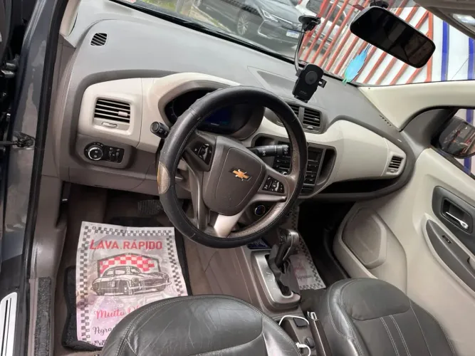 Chevrolet Spin LTZ 1.8 8V Econo.flex 5P Aut. 2013
