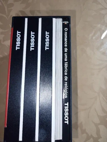 VENDO RELÓGIO TISSOT NA CAIXA 