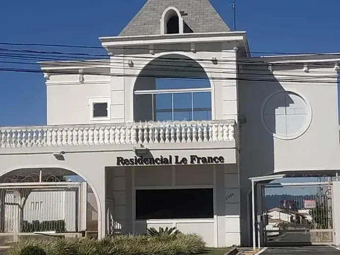 Terreno à Venda no Condomínio Le France Sorocaba | 263 m² | Plano | Pronto para Construir