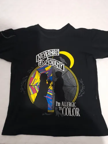 Camisa Wandinha original Piticas
