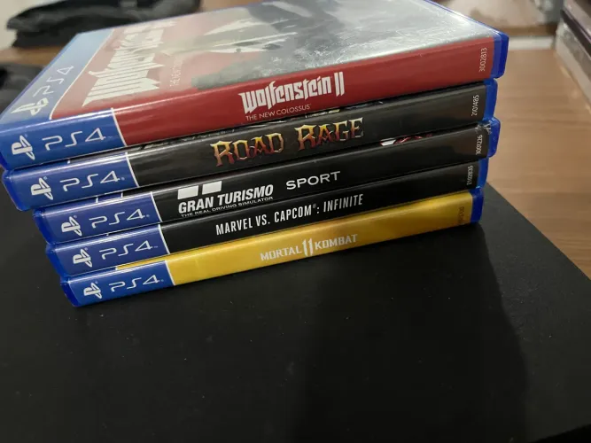 PS4 + jogos (usado)