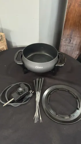 Panela de fondue elétrica Oster 110V