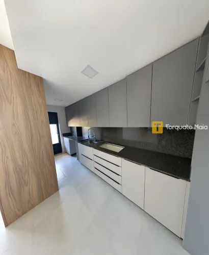 Apartamento Semi-Mobiliado Conforto e Praticidade