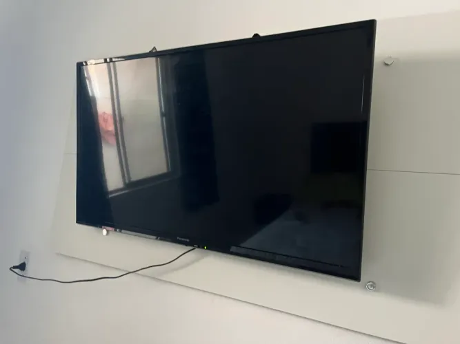 Televisão panasonic 39 - retirada de pecas