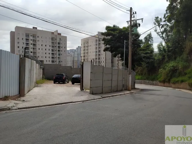 Morumbi Vila Andrade TERRENO de 354m² formato triangulo