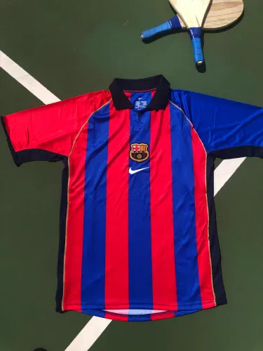 Retrô Barcelona 01/02, Tamanho veste G/GG, Condição 10/10, Nike 