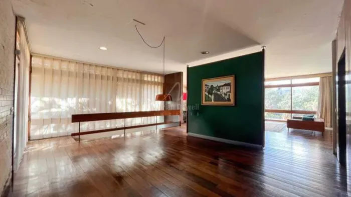 (56921) à venda - Casa com 4 quartos, 8 vagas, no Cidade Jardim