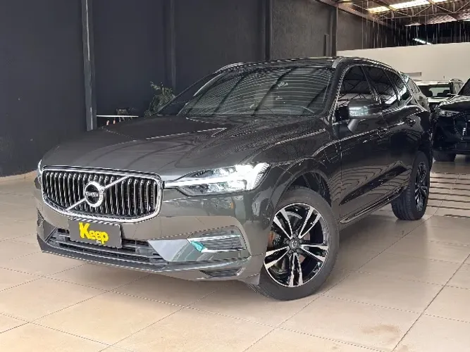 Volvo XC-60 XC 60 T-8 Híbrido Momentum 2.0 5P 2021