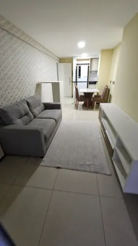 Alugo apto com 2 suítes 2 vagas de garagem No Cohajap paralelo à Havan Condomínio e iptu