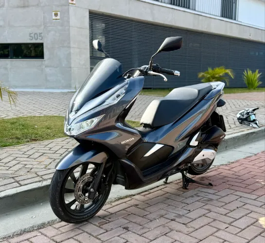 Honda PCX 2021 Conservada | Baixa Quilometragem