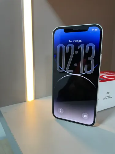 iPhone 12