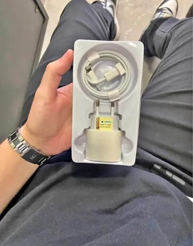 carregador de iPhone 20W + cabo completo (PROMOÇÃO)