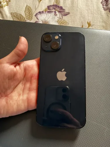iPhone 13 - 256gb