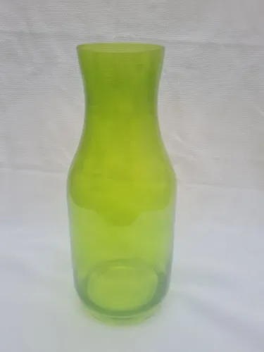 Lindo vaso garrafa verde