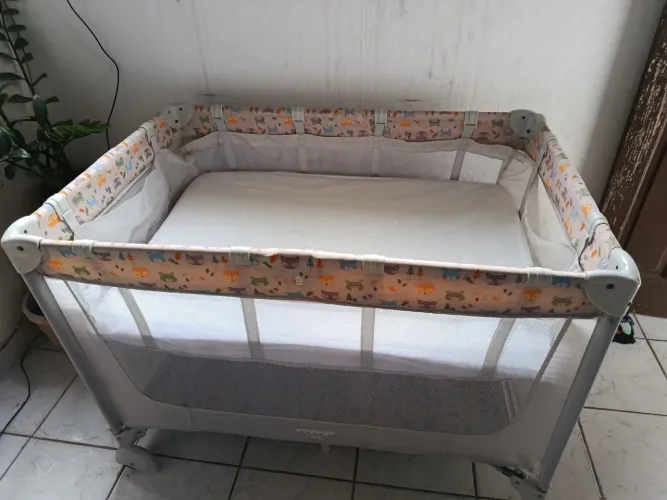 Berço cercado portátil unissex