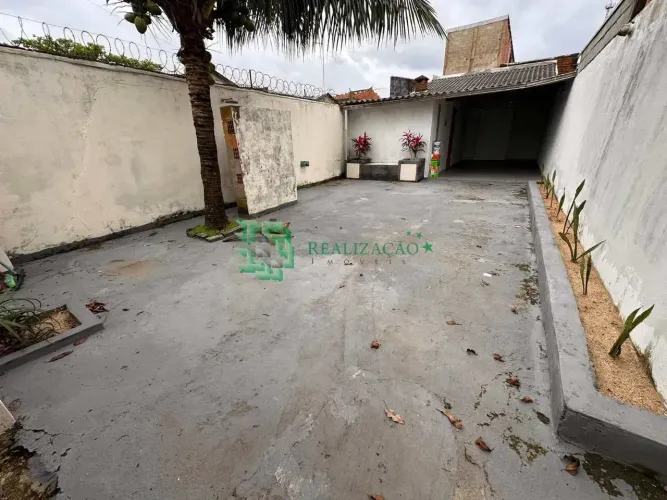 Casa com 3 quartos na Praia de Mongaguá