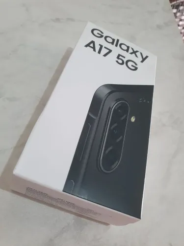 Smartphone Samsung Galaxy A17 5G 128GB / 4GB RAM, NOVO NUNCA USADO! 