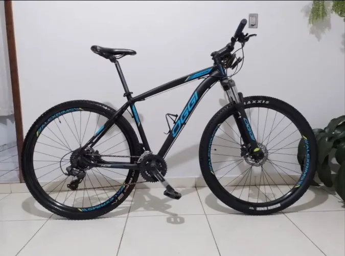 Bicicleta Oggi HDS Hacker