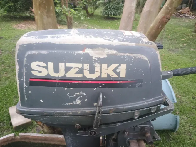 Motor de Popa Suzuki 25 HP