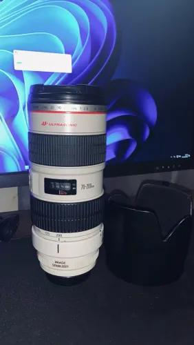 Canon 70 - 200 2.8 is v1