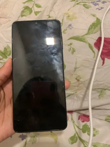 Celular A07 NOVO - apenas com um leve machucado na parte de baixo