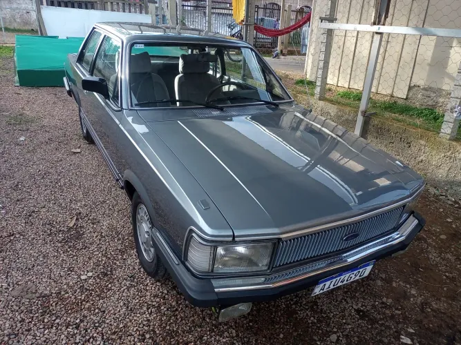 Ford Del Rey Ghia 1.8 / 1.6 2P E 4P 1984